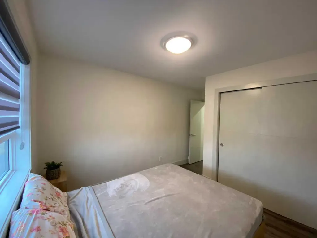 5402 43 Street Taber AB T1G0E2
