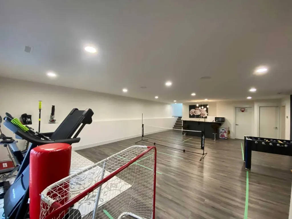 5402 43 Street Taber AB T1G0E2