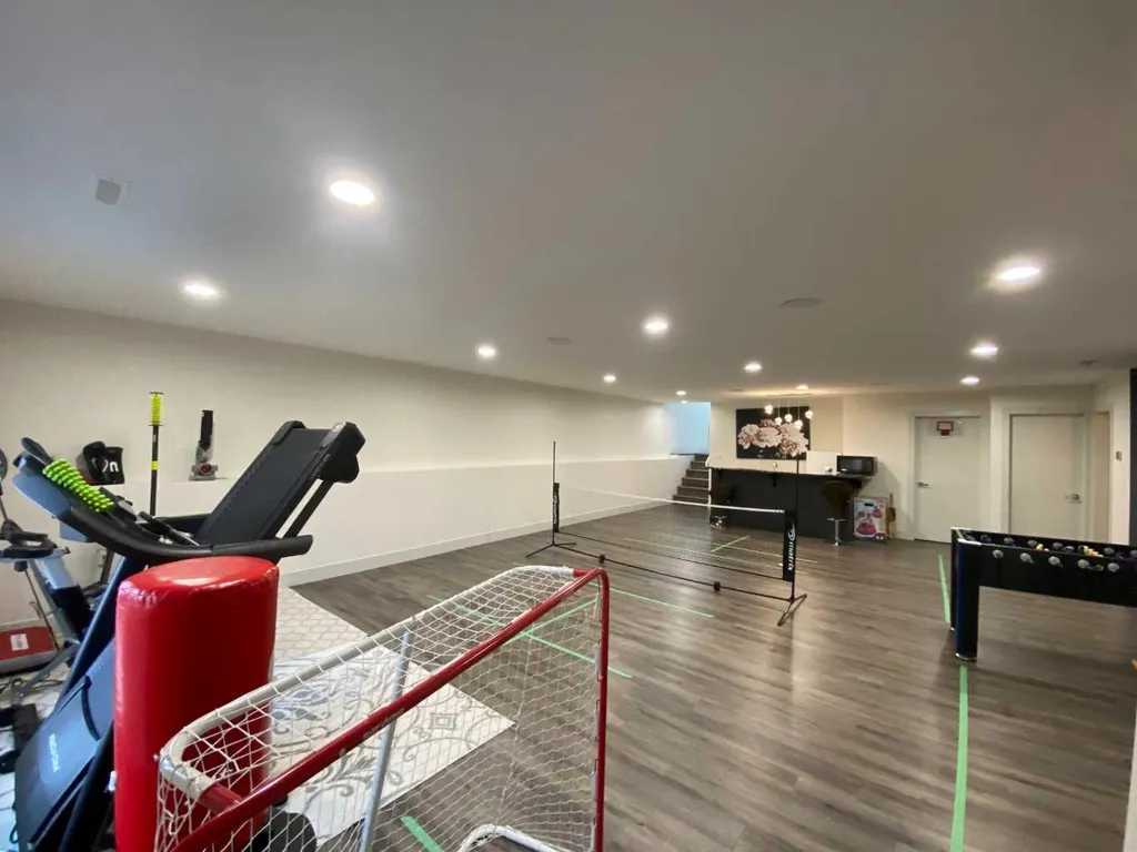 5402 43 Street Taber AB T1G0E2