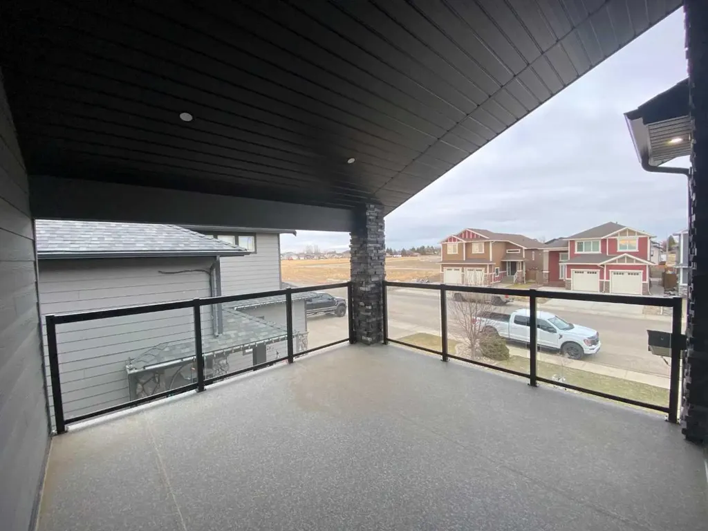 5402 43 Street Taber AB T1G0E2