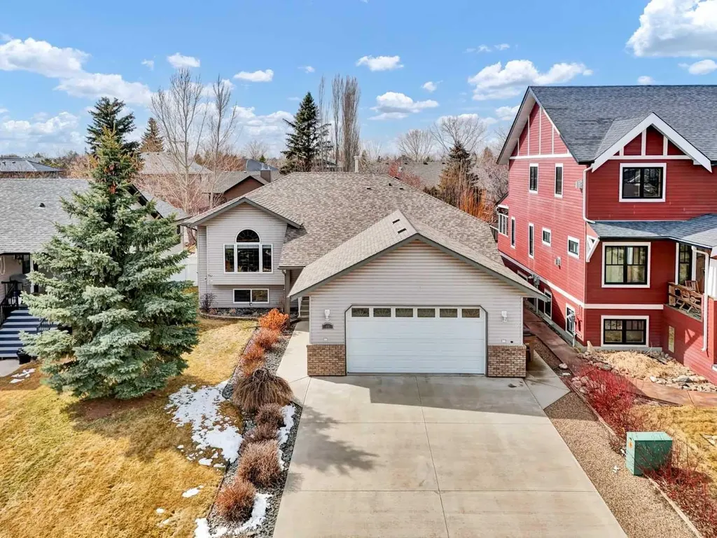 Brooks AB, 99 Greystone Close