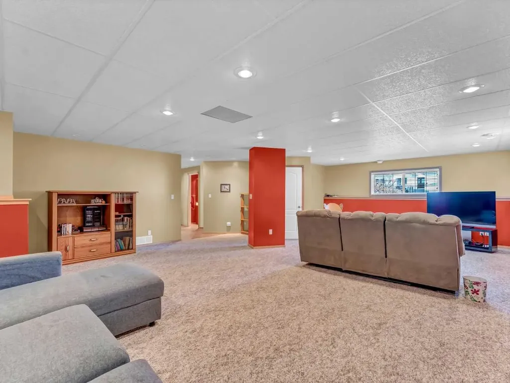 99 Greystone Close Brooks AB T1R1M1