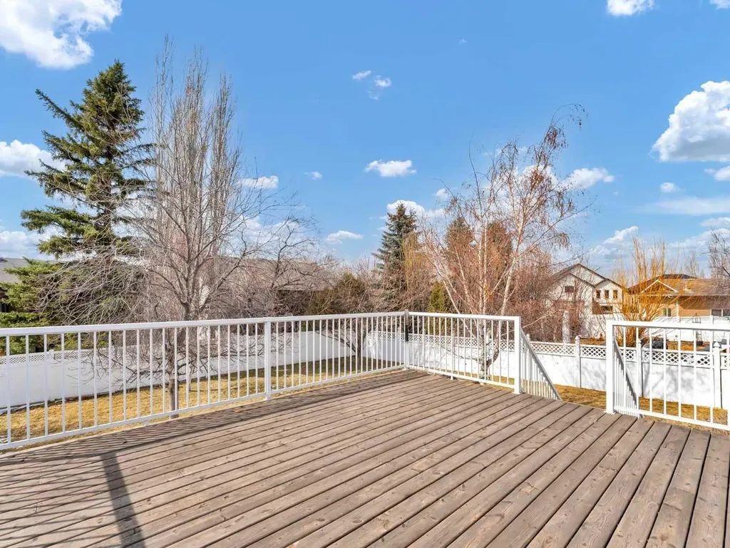99 Greystone Close Brooks AB T1R1M1