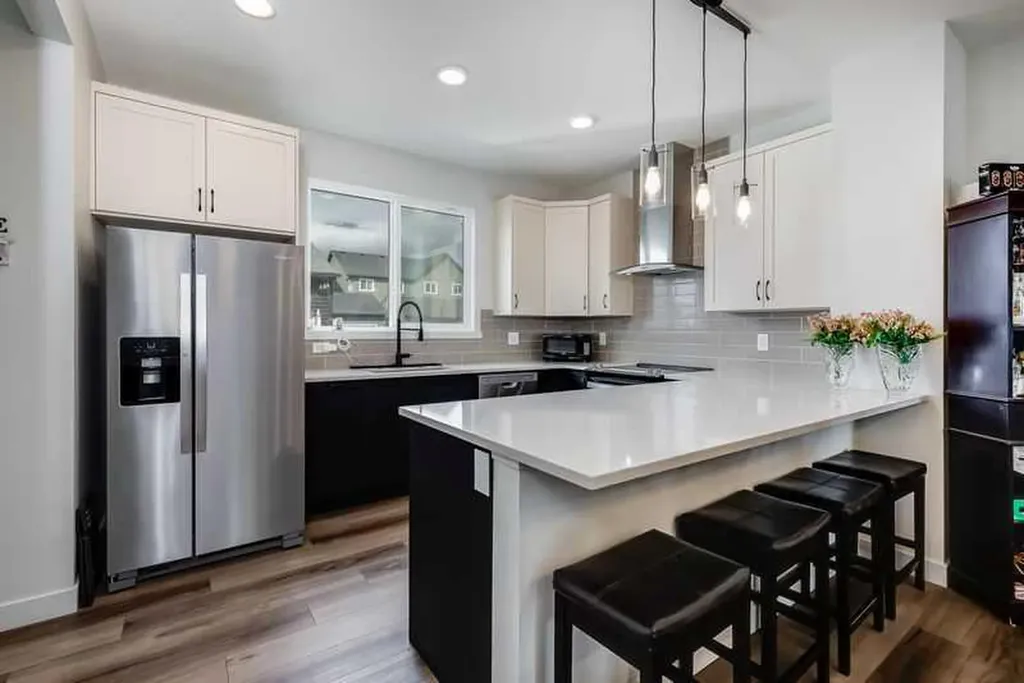 100 Langwell Common SE Airdrie AB T4A 3P4