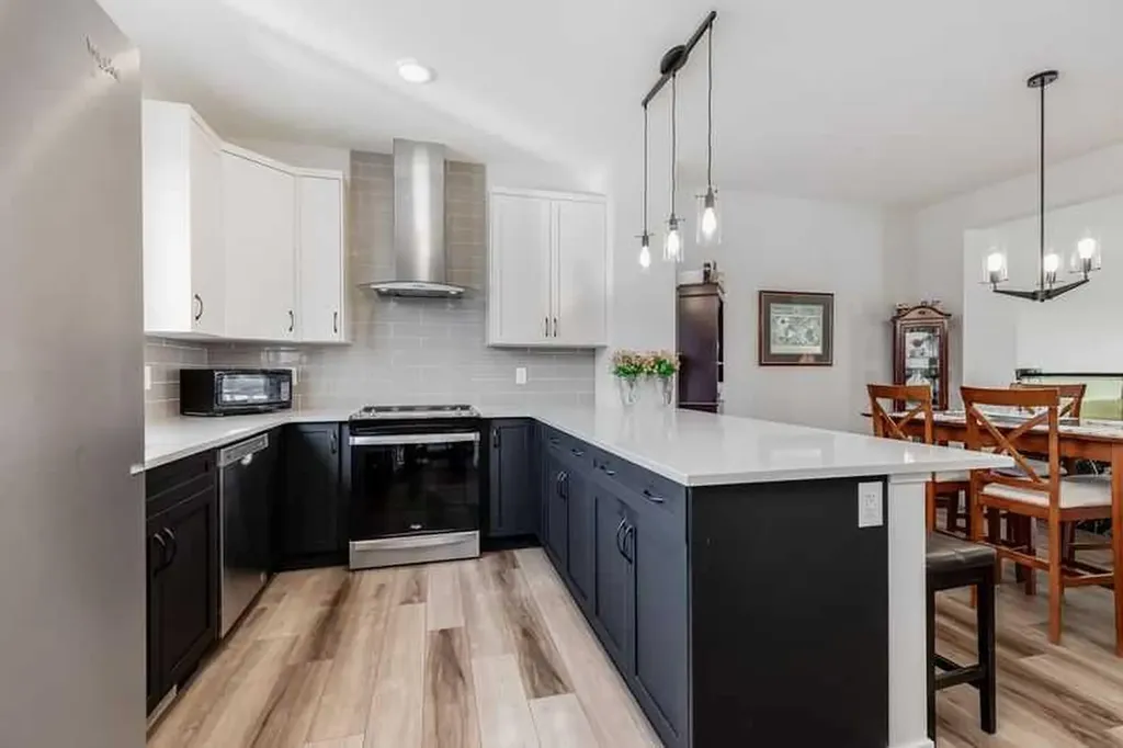 100 Langwell Common SE Airdrie AB T4A 3P4