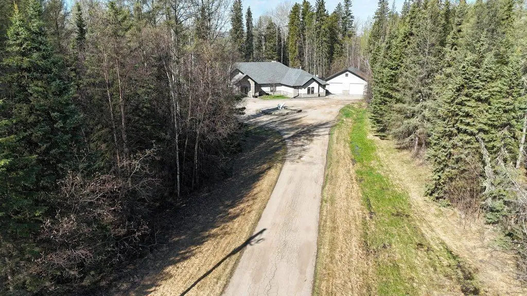 590072 Range Road 113a Rural Woodlands County AB T7S1P8