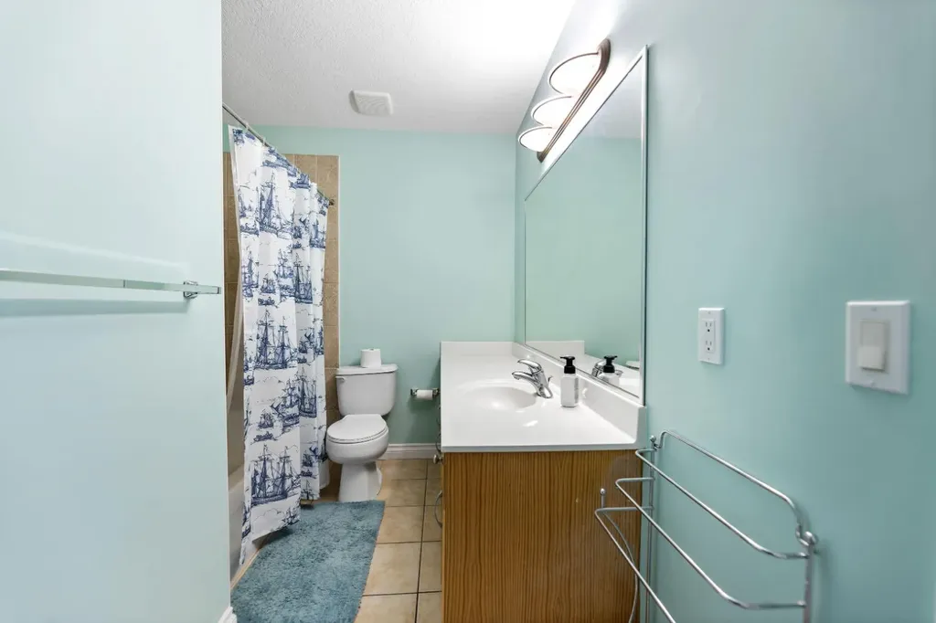 115 Kincora View NW Calgary AB T3R 1M3