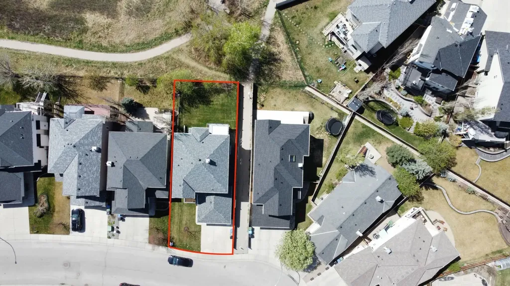 115 Kincora View NW Calgary AB T3R 1M3