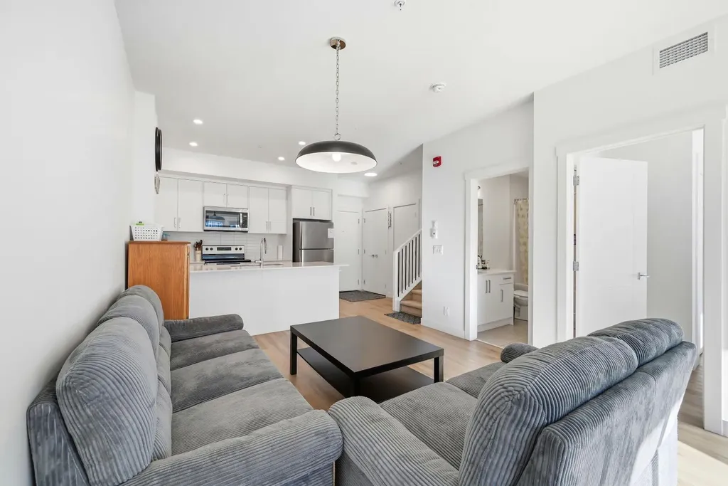 151 Skyview Bay NE Calgary AB T3N 1B6