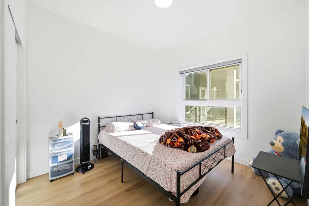 151 Skyview Bay NE Calgary AB T3N 1B6