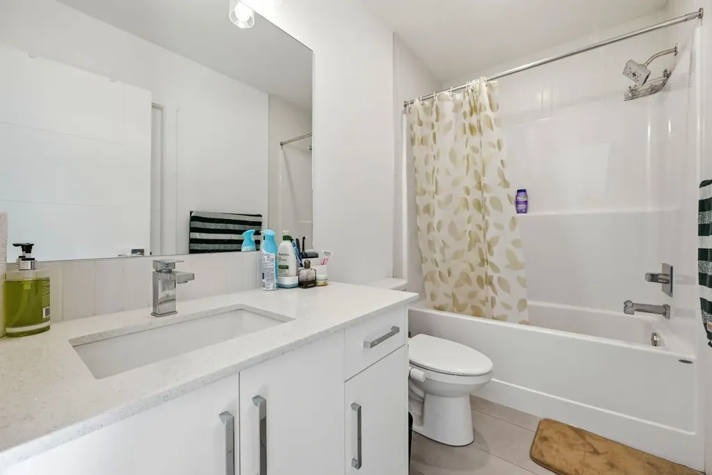 151 Skyview Bay NE Calgary AB T3N 1B6