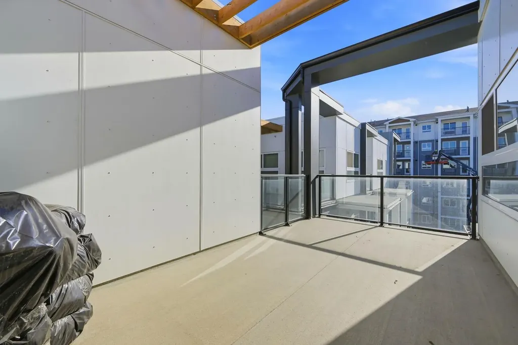 151 Skyview Bay NE Calgary AB T3N 1B6