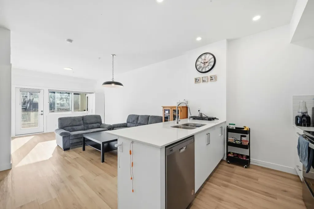 151 Skyview Bay NE Calgary AB T3N 1B6