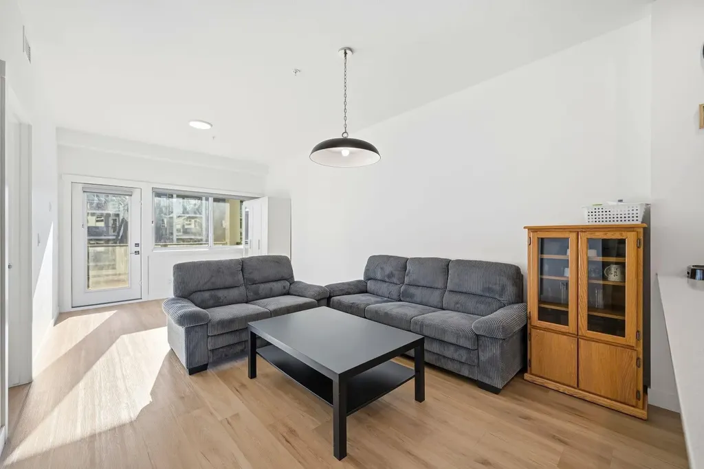 151 Skyview Bay NE Calgary AB T3N 1B6