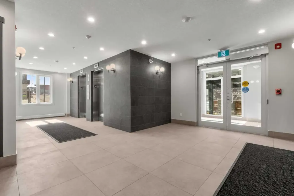 138 Sage Valley Common NW Calgary AB T3R 1X7