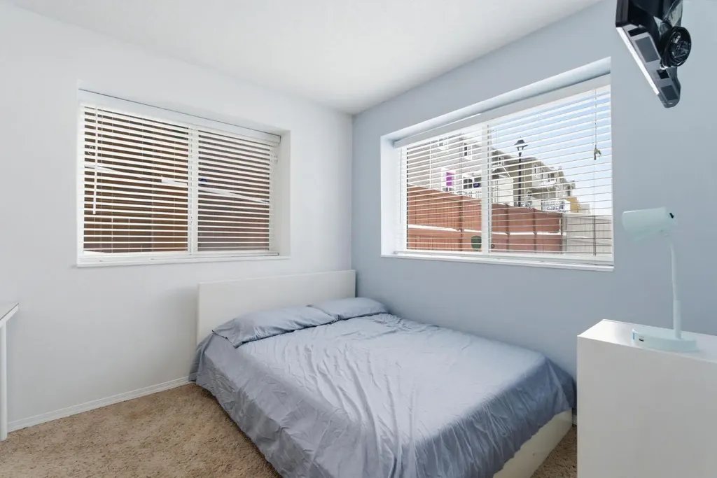 512 Panatella Square NW Calgary AB T3K 0T5