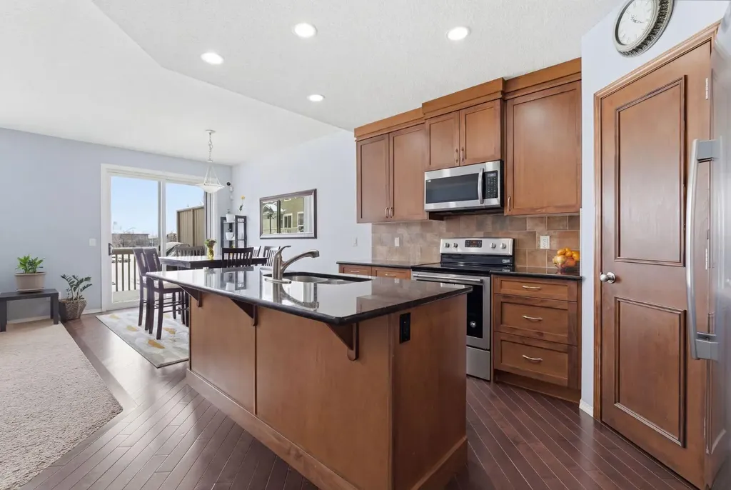 512 Panatella Square NW Calgary AB T3K 0T5