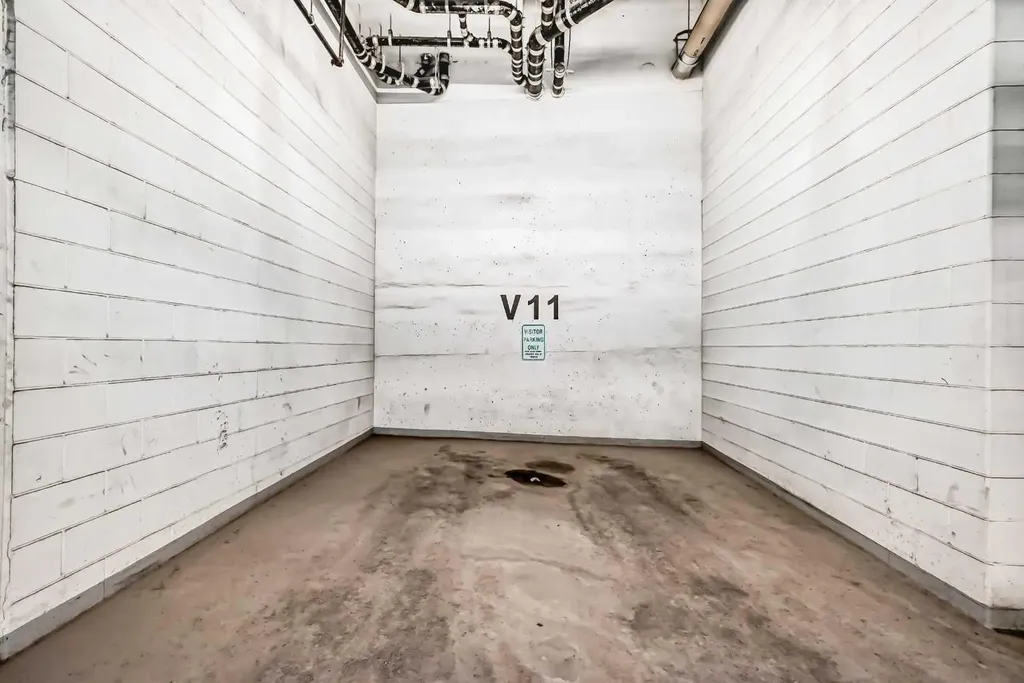 1025 5 Avenue SW Calgary AB T2P 1N4