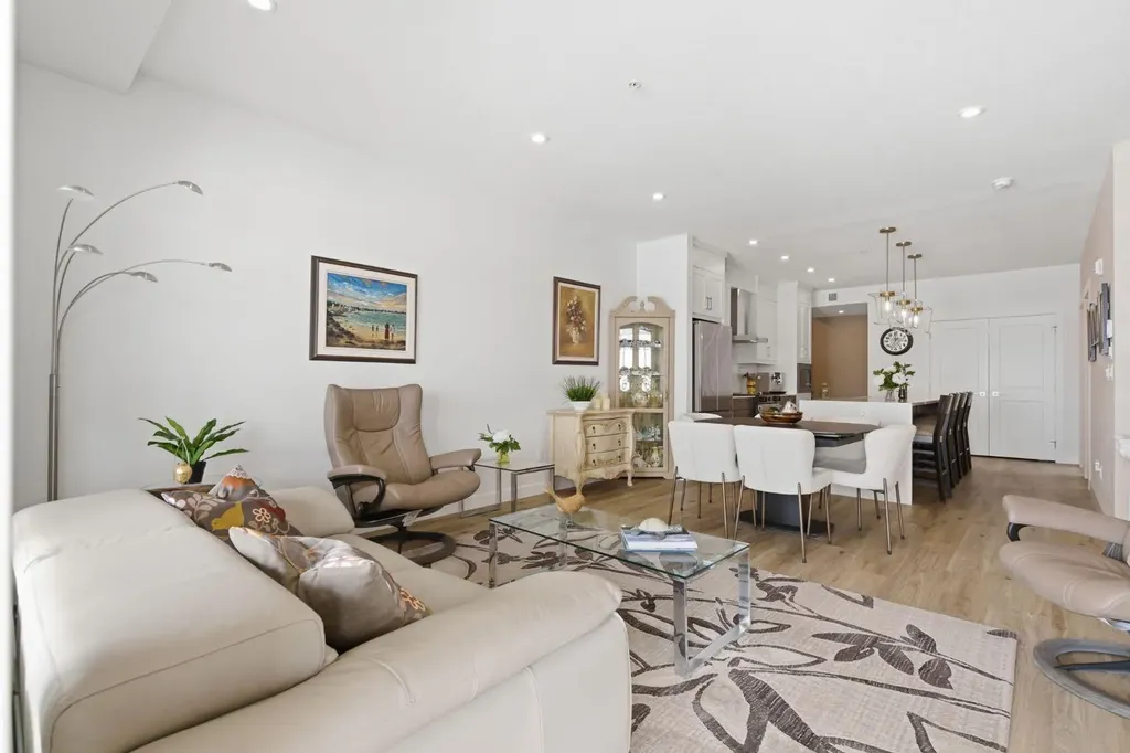 1802 Mahogany Boulevard SE Calgary AB T3M 4J2