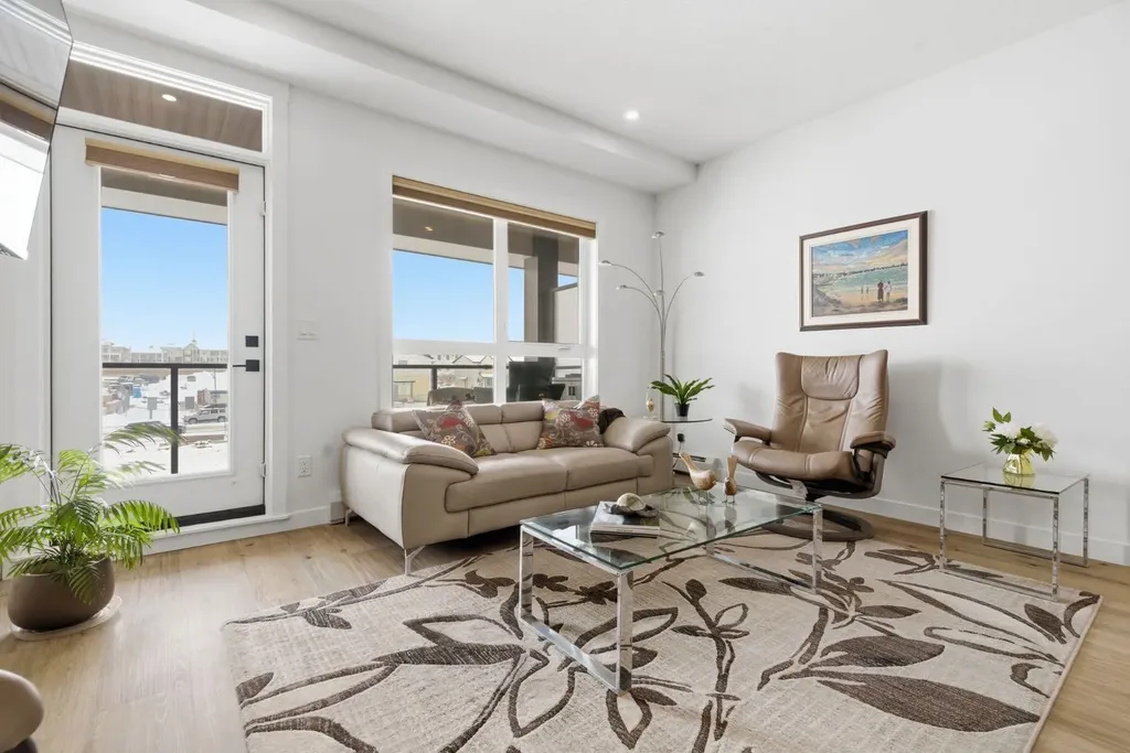 1802 Mahogany Boulevard SE Calgary AB T3M 4J2