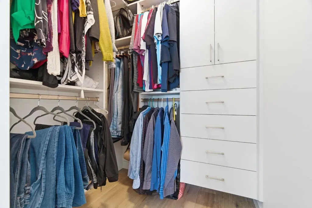 1802 Mahogany Boulevard SE Calgary AB T3M 4J2
