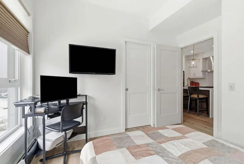 1802 Mahogany Boulevard SE Calgary AB T3M 4J2