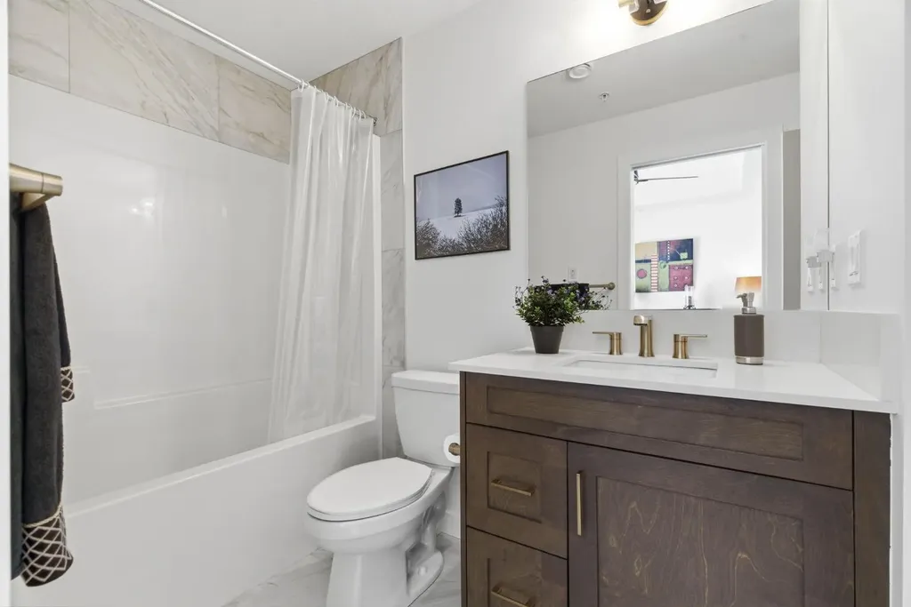 1802 Mahogany Boulevard SE Calgary AB T3M 4J2