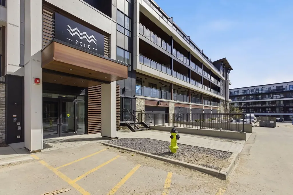1802 Mahogany Boulevard SE Calgary AB T3M 4J2