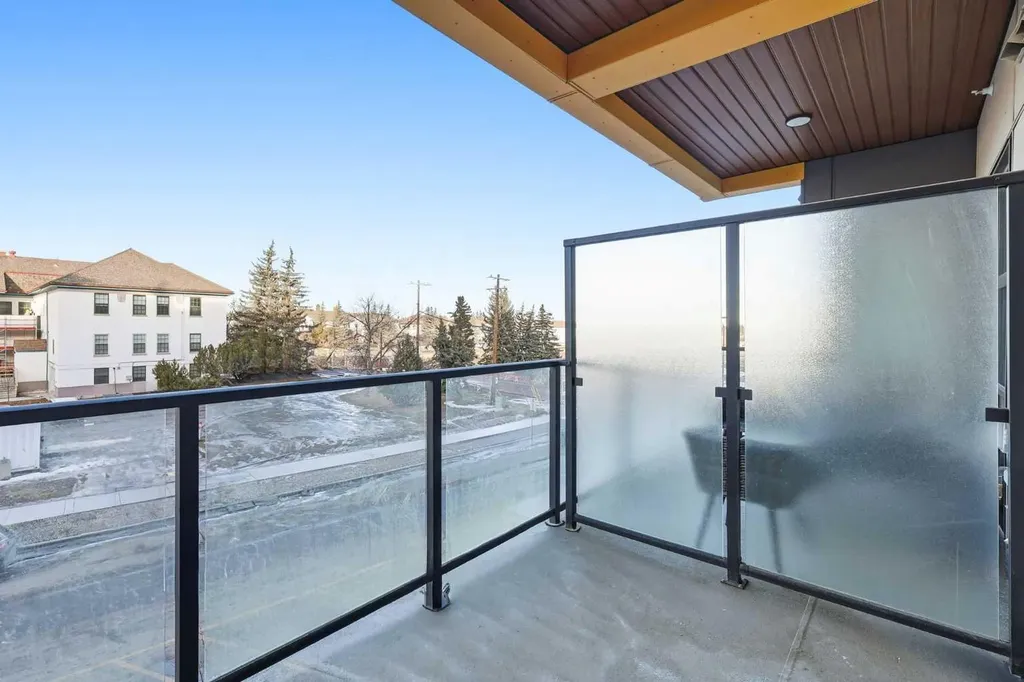 370 Dieppe Drive SW Calgary AB T3E0E6