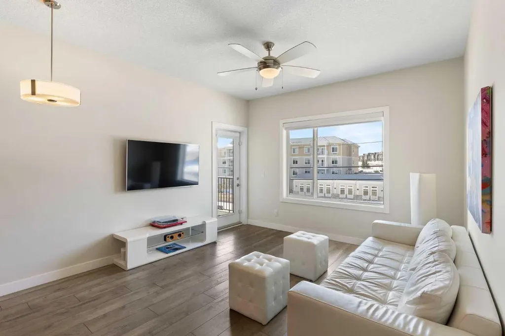 24 Sage Hill Terrace NW Calgary AB T3R 0W9