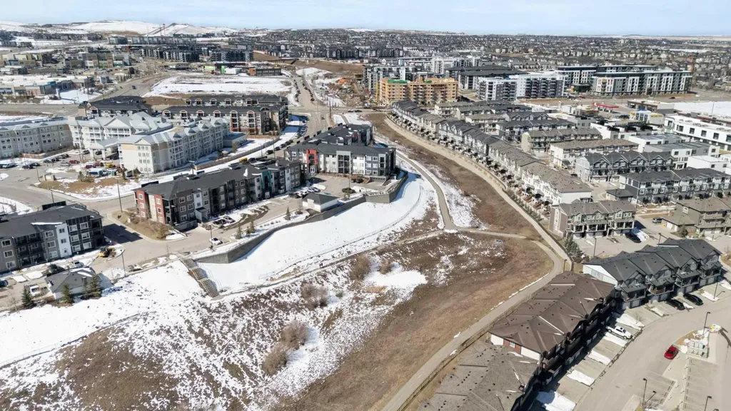 24 Sage Hill Terrace NW Calgary AB T3R 0W9
