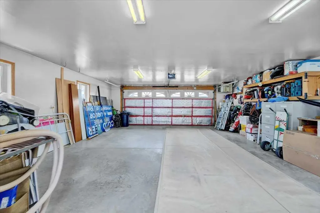 415 12 Street E Drumheller AB T0J 0Y5