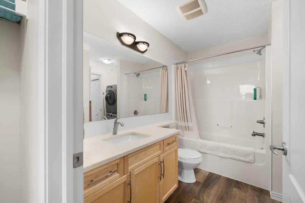 1 Crystal Green Lane Okotoks AB T1S 0C5