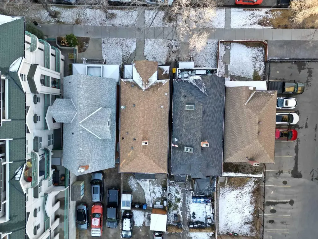 1225 13 Avenue SW Calgary AB T3C 0T2