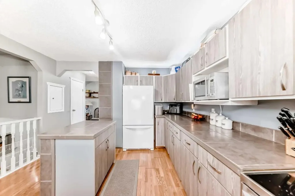 225019 Range Road 254 Rural Wheatland County AB T1P 0T1