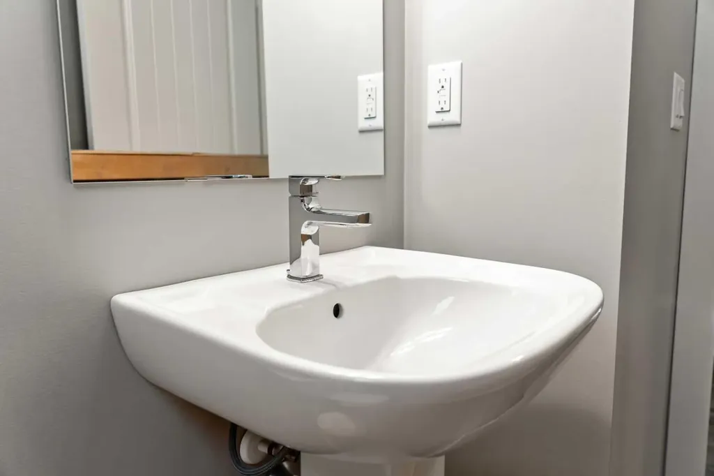 355 Nolancrest Heights NW Calgary AB T3R 0Z9