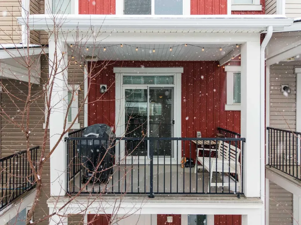 355 Nolancrest Heights NW Calgary AB T3R 0Z9