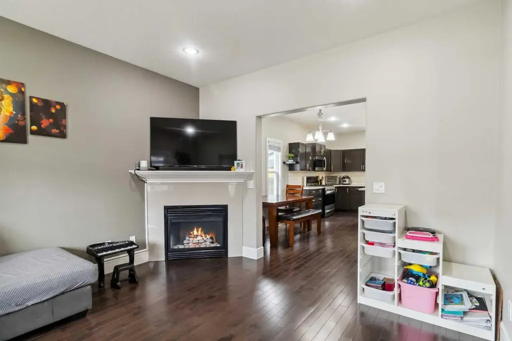 144 Huberman Way Fort Mcmurray AB T9K0Z9