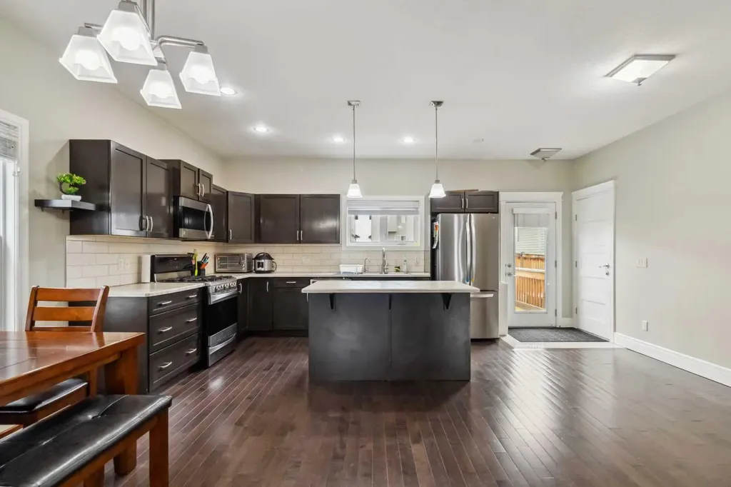 144 Huberman Way Fort Mcmurray AB T9K0Z9