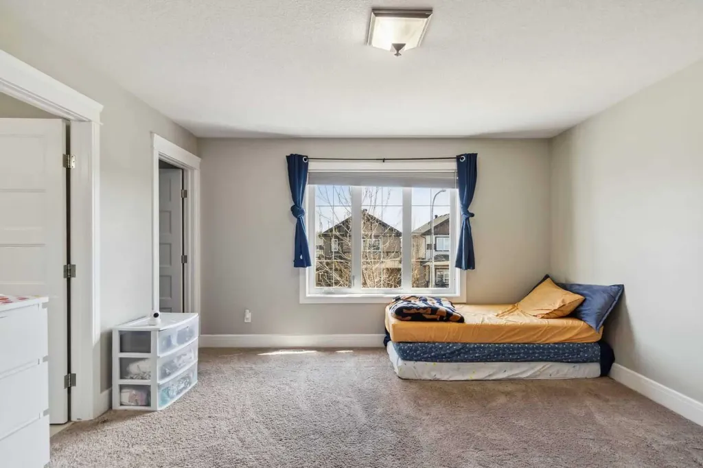 144 Huberman Way Fort Mcmurray AB T9K0Z9