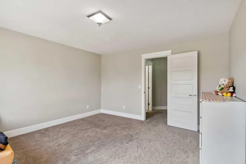 144 Huberman Way Fort Mcmurray AB T9K0Z9