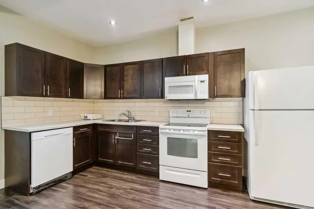144 Huberman Way Fort Mcmurray AB T9K0Z9