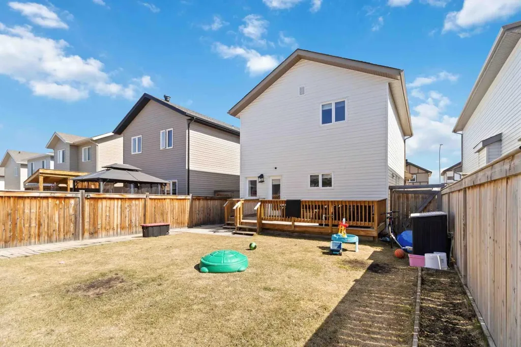 144 Huberman Way Fort Mcmurray AB T9K0Z9