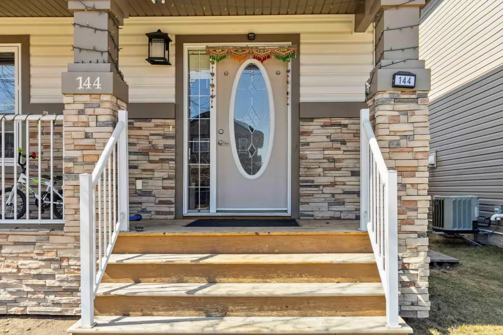 144 Huberman Way Fort Mcmurray AB T9K0Z9
