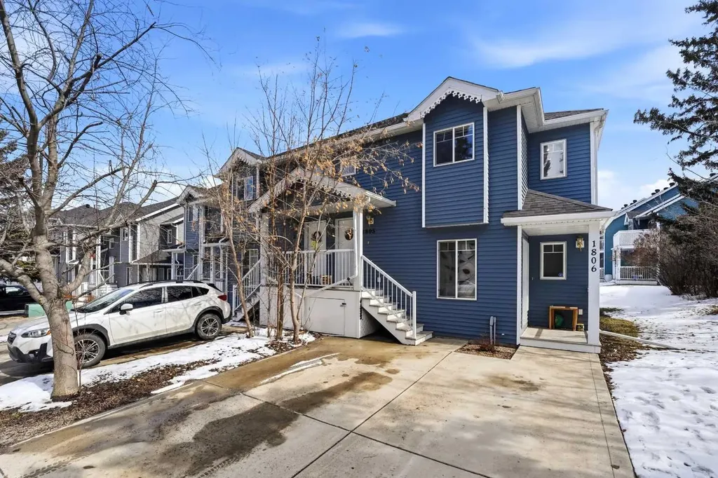 5220 50a Avenue Sylvan Lake AB T4S 1E5