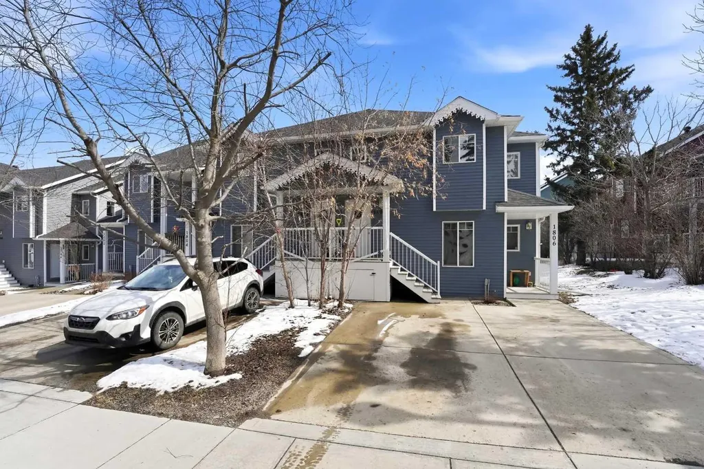 5220 50a Avenue Sylvan Lake AB T4S 1E5