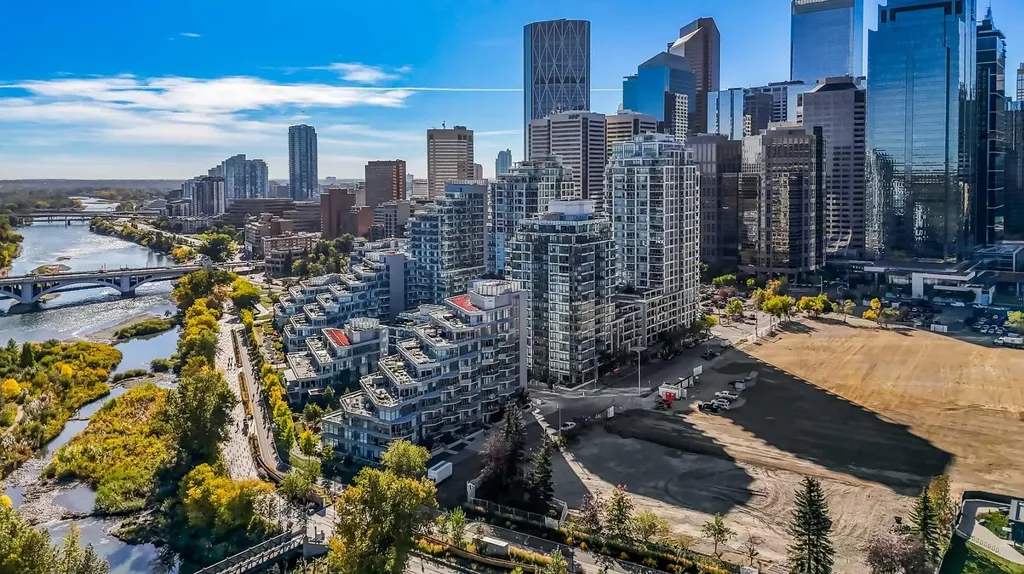 222 Riverfront Avenue SW Calgary AB T2P0X2
