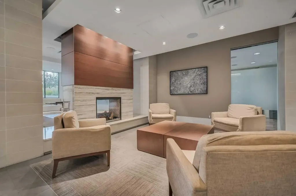 222 Riverfront Avenue SW Calgary AB T2P0X2