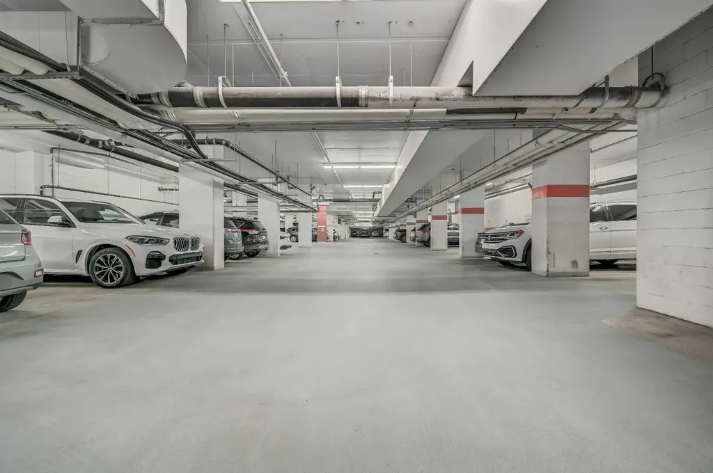 222 Riverfront Avenue SW Calgary AB T2P0X2