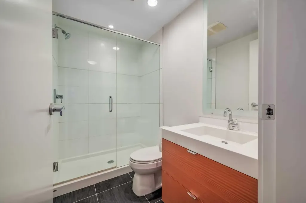 222 Riverfront Avenue SW Calgary AB T2P0X2